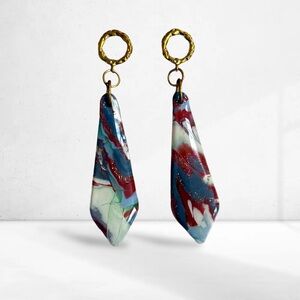 Elegant Gold and Multicolor Dangle Earrings